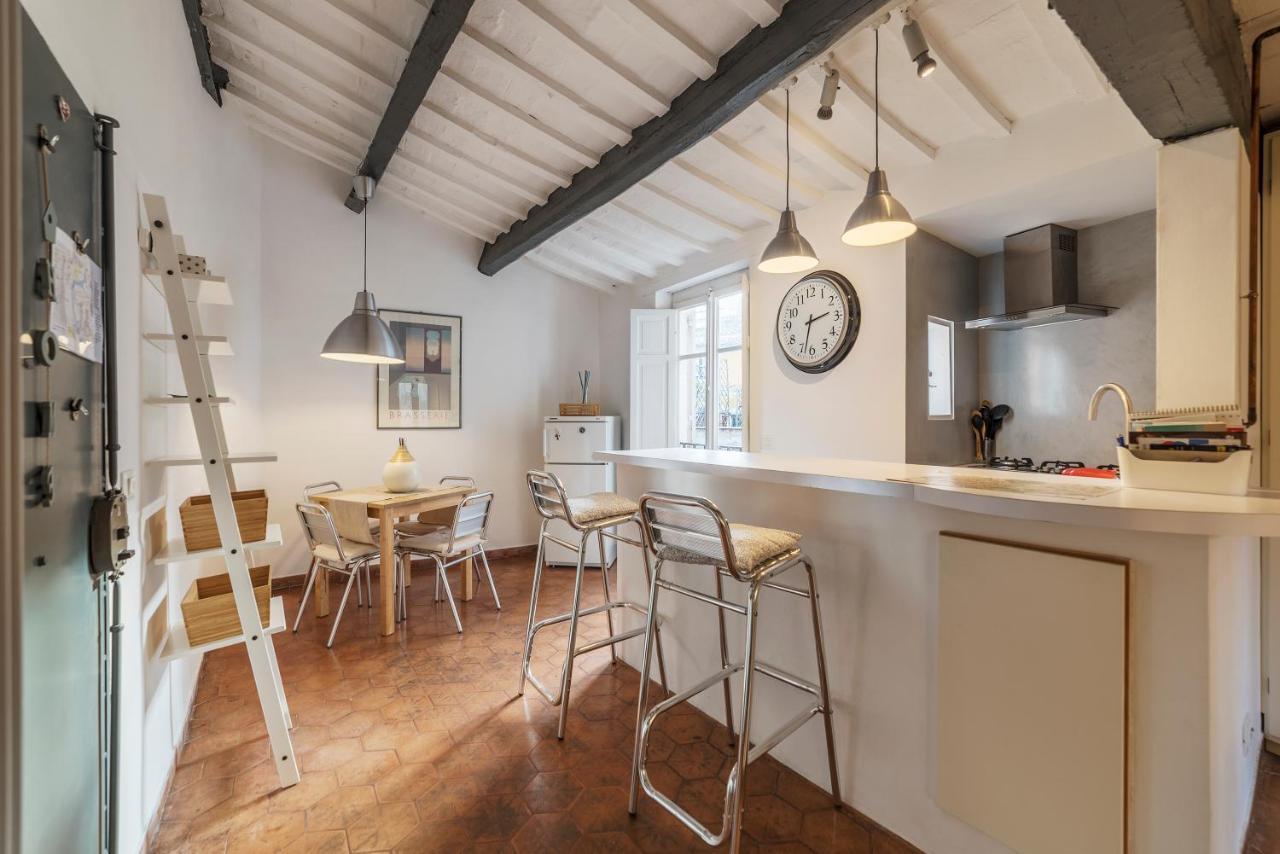 Appartamento Charming Loft Navona Roma Esterno foto